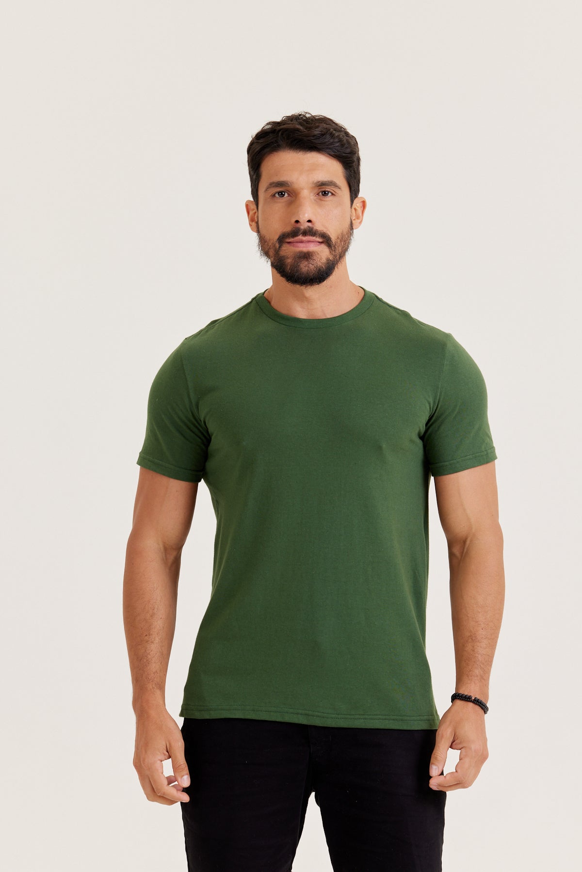 Camiseta Básica - Verde-Musgo