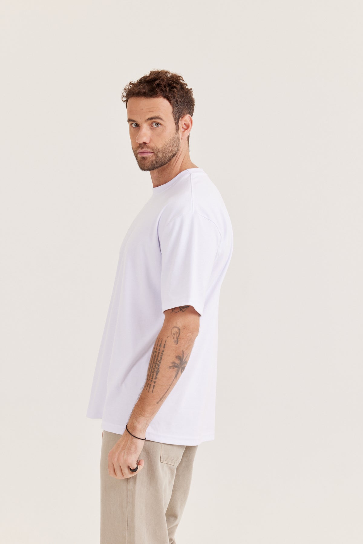 Camiseta Oversized Suedine - imagem 15