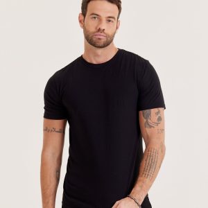 Camiseta Básica - Preto